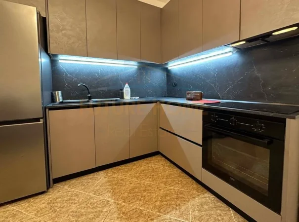 Qera, Apartament 1+1, Yzberisht