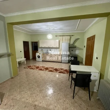 Tirane, jepet me qera shtepi 2+1 Kati 2, 100 m² 380 € (Astir)