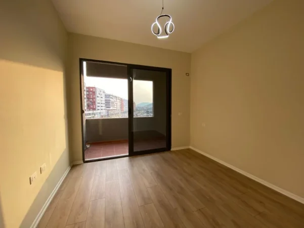 Tirane, shes apartament 2+1 Kati 4, 73 m² 139.000 € (unaza e re)