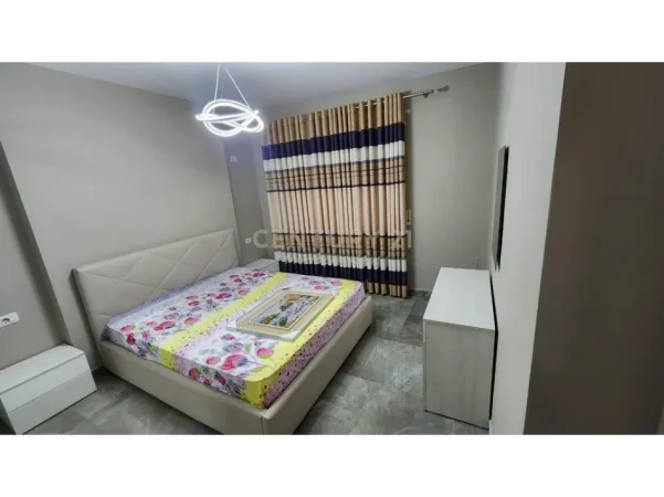 Tirane, jap me qera apartament 1+1 Kati 3, 63 m² 500 € 
