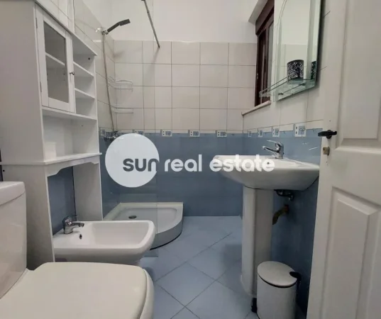 Shkoder, jepet me qera apartament 3+1+Ballkon Kati 3, 96 m² (PARRUCE, SHKODER)