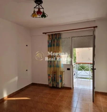 Tirane, jepet me qera ambjent biznesi Kati 2, 120 m² 950 € (Blloku)