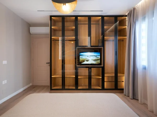 Tirane, shes apartament 2+1+Ballkon Kati 2, 104 m² 210.000 € (Unaza e Re)