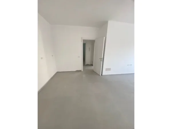 Tirane, shitet apartament 1+1 Kati 3, 73 m² 189.000 € 