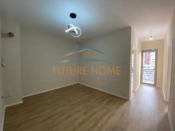 Tirane, shitet apartament 1+1 Kati 4, 43 m² 92.000 € (Unaza e Re)