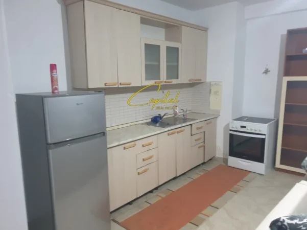 Tirane, jepet me qera apartament 2+1 Kati 4, 90 m² 420 € (DON BOSKO)