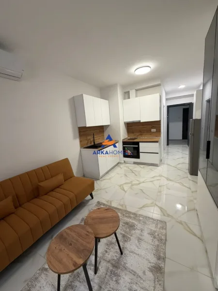 Tirane, jepet me qera garsonier 1+1 Kati 2, 40 m² 420 € 