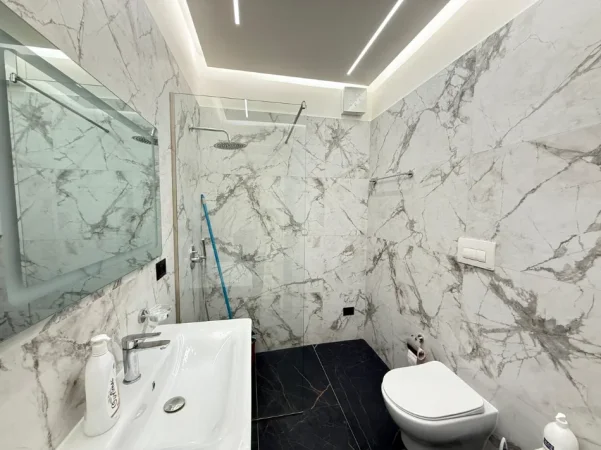 jepet me qera apartament 2+1 Kati 3, 101 m² 1.600 € (SOPHIE RESIDENCE)