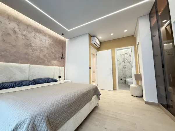 jepet me qera apartament 2+1 Kati 3, 101 m² 1.600 € (SOPHIE RESIDENCE)