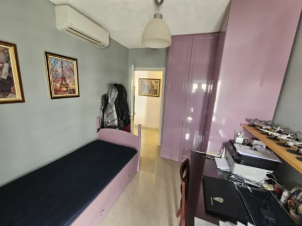 Tirane, shitet apartament 3+1 Kati 9, 93 m² 290.000 € (Kompleksi Magnet)