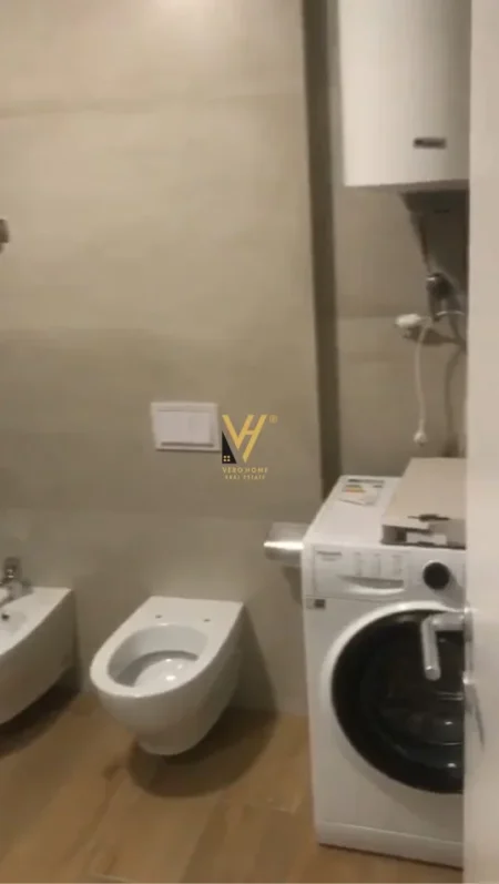 Tirane, jepet me qera apartament 1+1+Ballkon Kati 4, 65 m² 620 € (DON BOSKO)