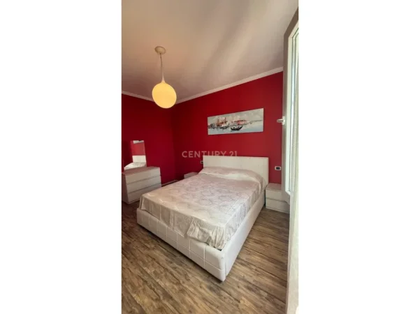 Durres, jepet me qera apartament 1+1 Kati 6, 80 m² 350 €