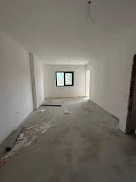 Tirane, shitet apartament 1+1 Kati 3, 71 m² 180.000 € (Parku i Autobuzeve)