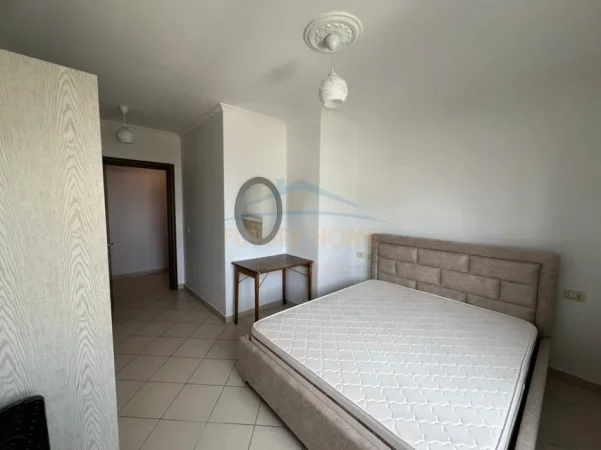 Tirane, jepet me qera apartament 2+1 Kati 3, 85 m² 600 € (burgu 313)