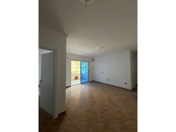 Durres, shitet apartament 1+1 Kati 5, 70 m² 155.000 € 