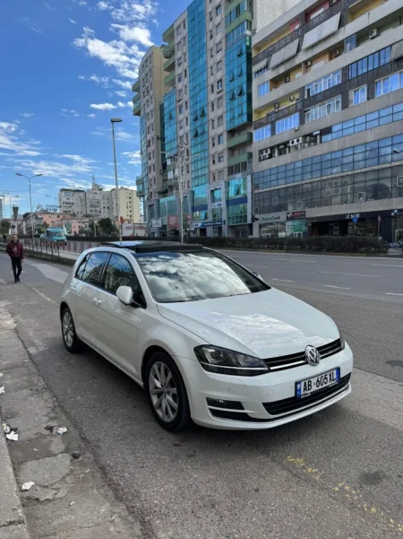 Tirane, shes , (Astir)