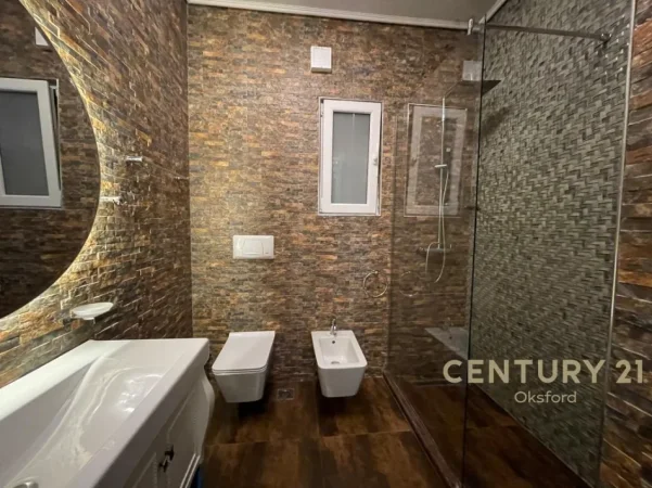 Tirane, jepet me qera apartament 2+1 Kati 4, 160 m² 1.500 € (kodra e diellit 2)