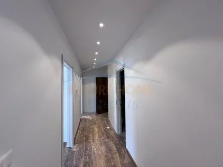 Tirane, shitet apartament 2+1 Kati 8, 102 m² 179.000 € (PORCELAN)