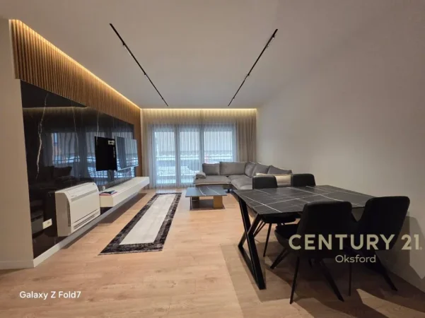 Tirane, jepet me qera apartament 2+1 Kati 8, 116 m² 1.600 € (delijorgji)