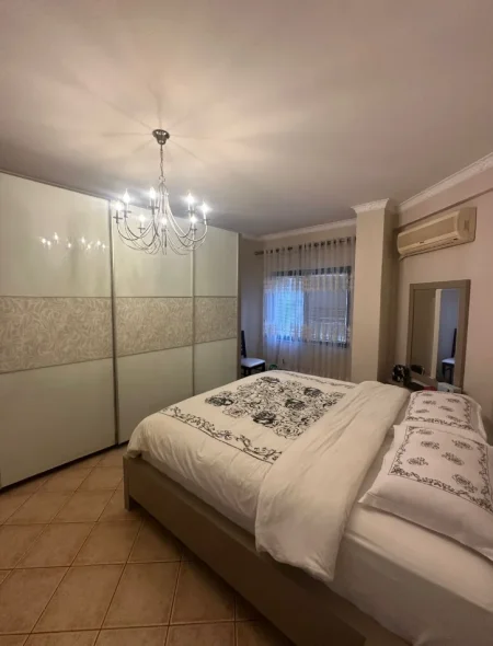 Tirane, shitet apartament 2+1+Aneks+Ballkon Kati 5, 116 m² 235.000 € 