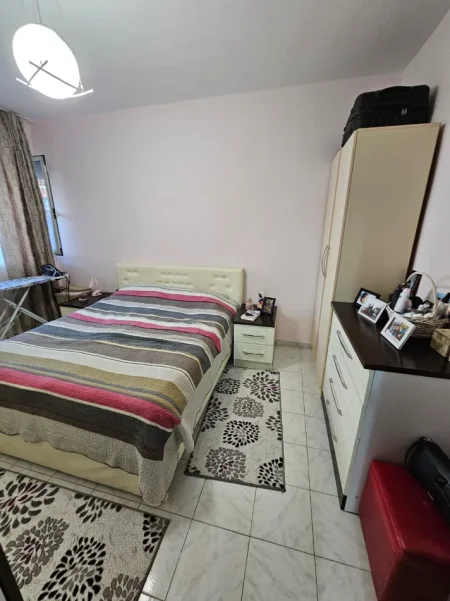 🏠SHITET SUPER APARTAMENT 2+1  I MOBILUAR , GATI PËR BANIM TEK AMBASADA AMERIKANE TEK RRUGA E ELBASANIT,