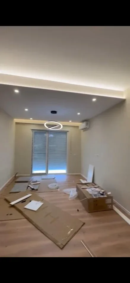 Tirane, jepet me qera apartament 1+1+Ballkon Kati 6, 64 m² 500 € (Rruga Sitki Cico, perballe hyrjes se shkolles Niket Dardani)