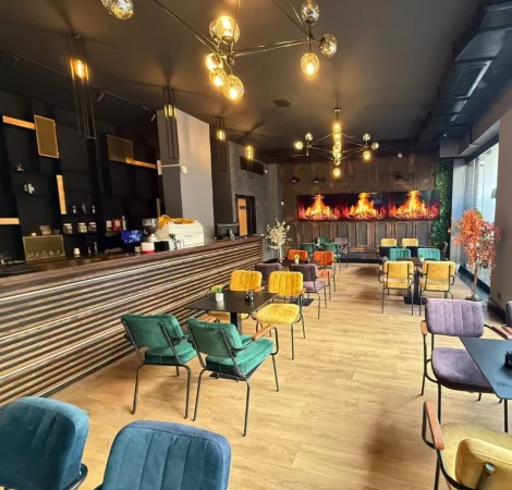 Tirane, shitet lokal Kati 0, 110 m² (Myslym Shyri)