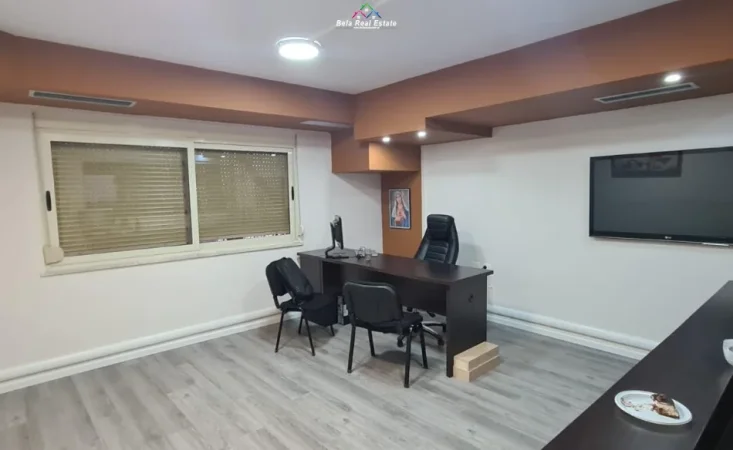 Tirane, shes zyre Kati 2, 200 m² (Rruga Sami Frasheri)
