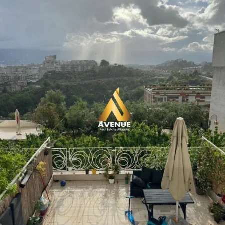 Tirane, shitet apartament duplex 3+1+Ballkon , 241 m² 335.000 € (kodra e Diellit 2)