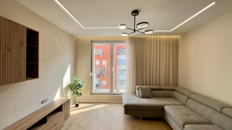 Hera e Pare me Qera✨️: 1+1📍Bulevardi i Ri (Prane Spak) - 65,000 Lek/Muaj - S.65m² | 100% e Re & e Pabanuar me Pare⚜️