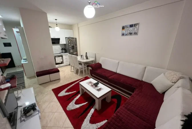 Tirane, jepet me qera apartament 1+1 Kati 6, 67 m² 550 € (Rruga Dritan Hoxha)