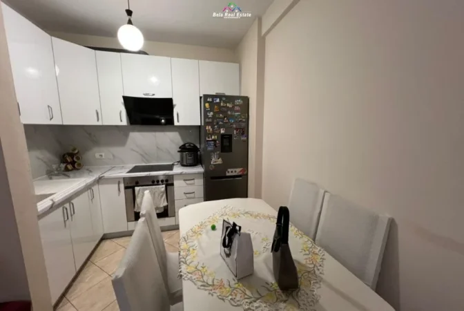 Tirane, jepet me qera apartament 1+1 Kati 6, 67 m² 550 € (Rruga Dritan Hoxha)