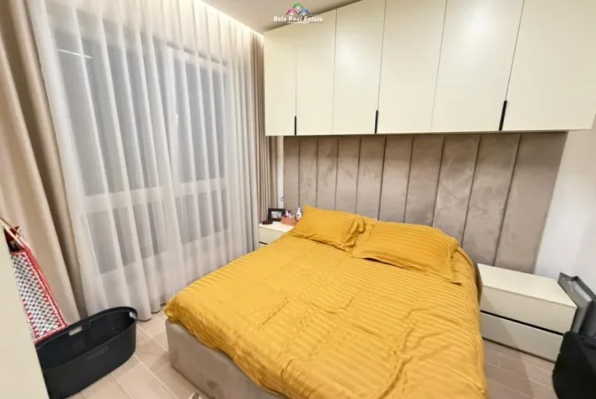 Tirane, jepet me qera apartament 1+1 Kati 5, 63 m² 830 € (myslym shyri)