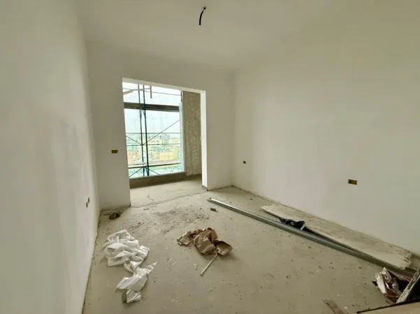 Tirane, shitet apartament 1+1+Ballkon Kati 7, 71 m² 215.000 € (Rruga e Kavajes)Square 21