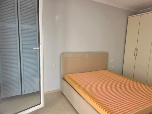 Shqiperi, jepet me qera apartament 2+1 , 108 m² 700 € (jordan misja)
