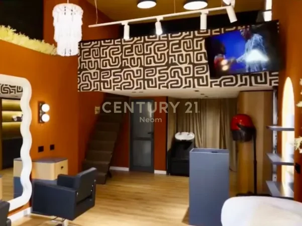 Tirane, shitet ambjent biznesi Kati 0, 65 m² 145.000 € (globe)