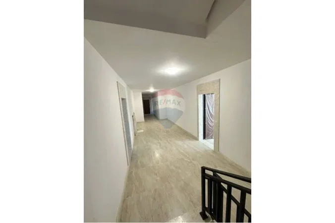 Tirane, shitet apartament , 113 m² 217.000 € 