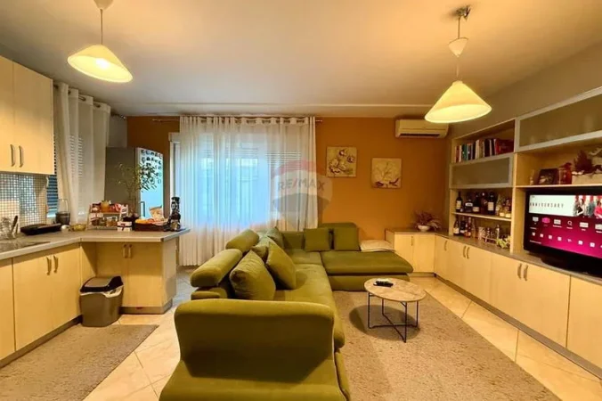 Tirane, shitet apartament , 67 m² 165.000 € 