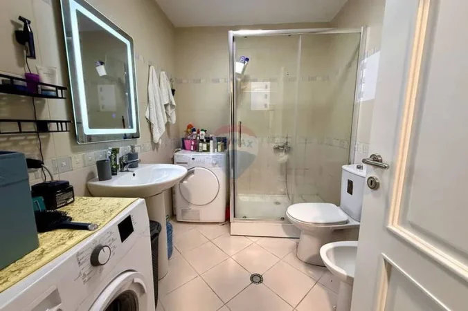 Tirane, shitet apartament , 67 m² 165.000 € 