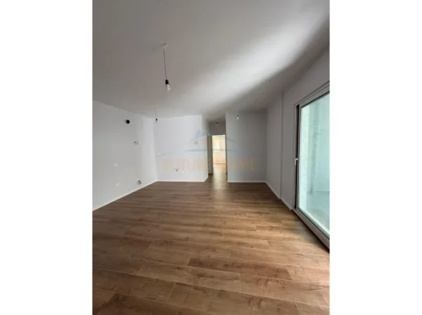 Shitet, Apartament 2+1+2, Rruga e Dajtit, Fresk