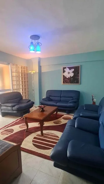 Tirane, jepet me qera apartament 3+1 Kati 2, 100 m² 500 € (Ruga Dritan Hoxha)