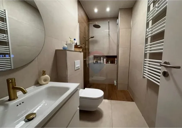 Tirane, shitet apartament 2+1 Kati 3, 105 m² 260.000 € (Rruga Hamdi Garunja ID: 530491012-123)