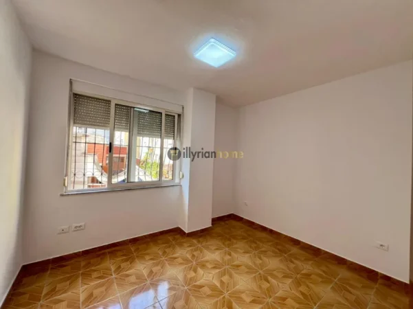 Tirane, jepet me qera apartament Kati 2, 60 m² 450 € (Rruga Petro Nini Luarasi)