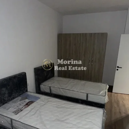 Tirane, jepet me qera apartament 2+1 Kati 3, 98 m² 550 € (Paskuqan)