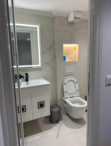 Tirane, jap me qera apartament duplex 1+1 Kati 0, 45 m² 450 € (rruga Teodor Keko)