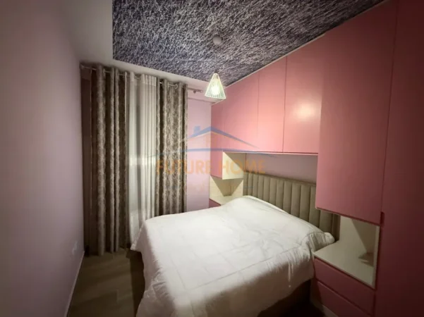 Tirane, jepet me qera 2+1 Kati 3, 92 m² 1.000 € (KODRA E DIELLIT)