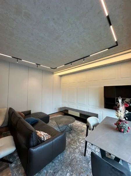 Tirane, shitet apartament 2+1+Ballkon Kati 8, 142 m² (Ambassador 3)