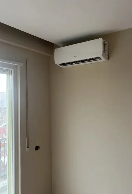 Tirane, jepet me qera apartament 1+1 Kati 6, 64 m² 500 € (Xhamlliku)