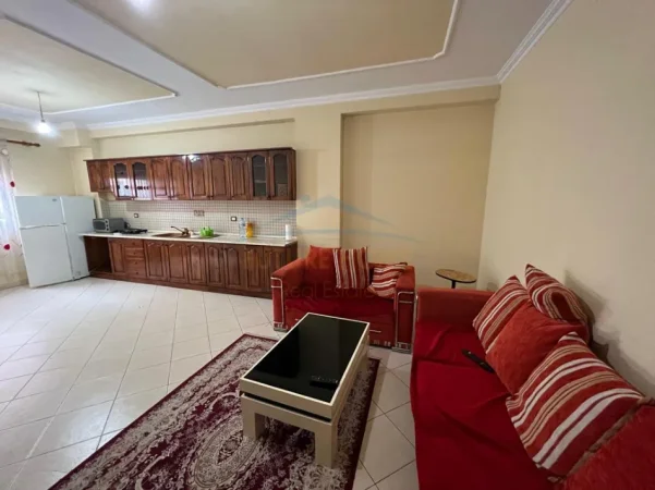 Tirane, shitet apartament 2+1+Ballkon Kati 7, 115 m² 160.000 € (5 Maji)