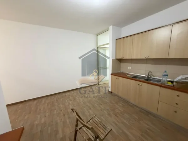Durres, shitet apartament 2+1 Kati 5, 116 m² 137.000 € (Ish Rajoni)
